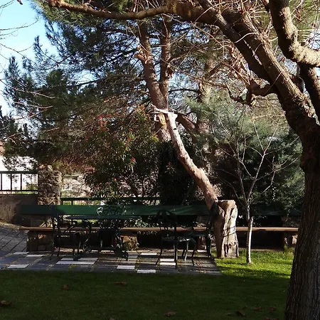 Casas Rurales Mirador De La Sierra I Y Ii * Sequeros